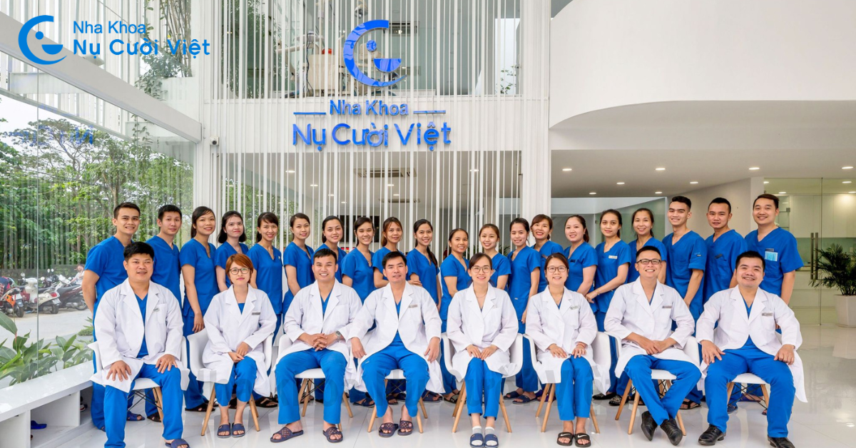 niềng răng mắc cài với đội ngũ bác sĩ giàu kinh nghiệm